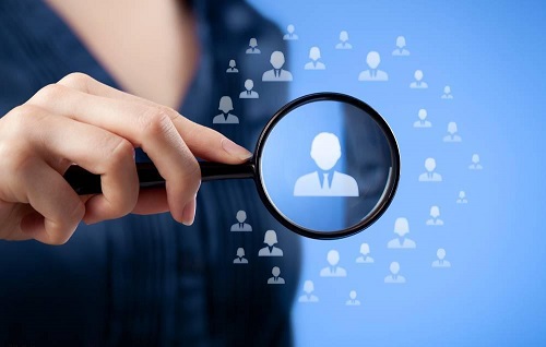 习近平同汤加国王图普六世共同出席合作